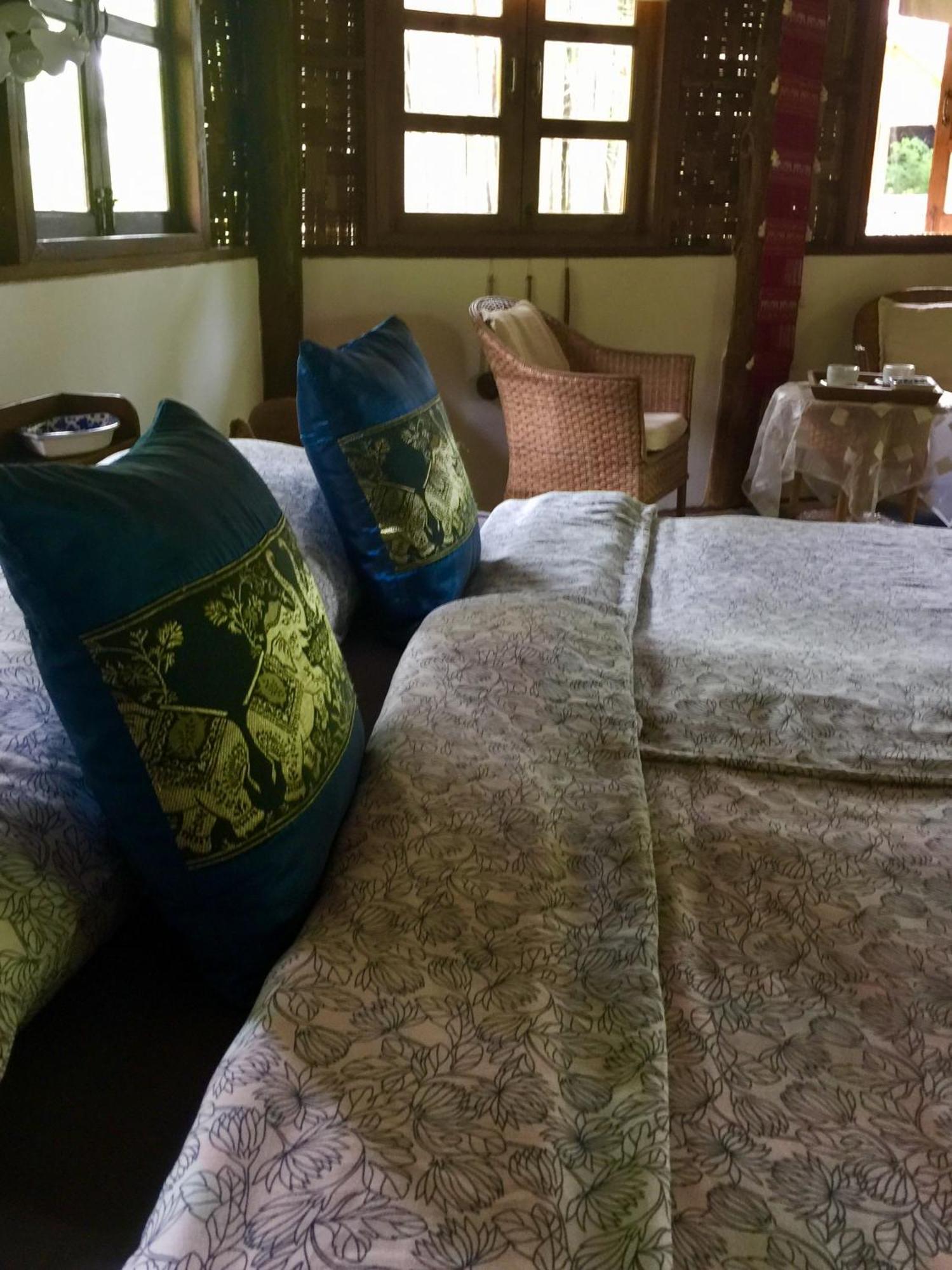 Hotel Sang Tong Huts Mae Hong Son Exterior foto