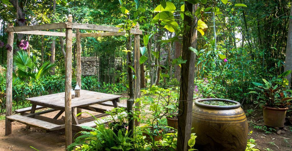 Hotel Sang Tong Huts Mae Hong Son Exterior foto