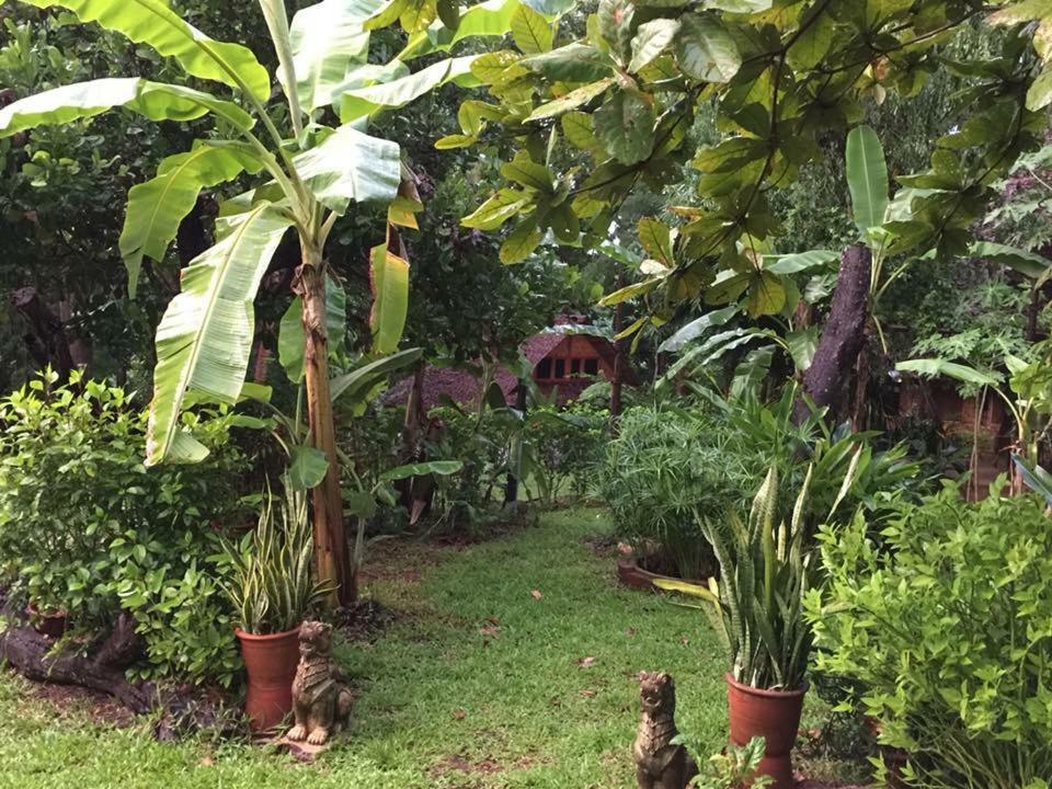 Hotel Sang Tong Huts Mae Hong Son Exterior foto